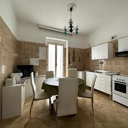 Apartmán La Dimora Del Re *